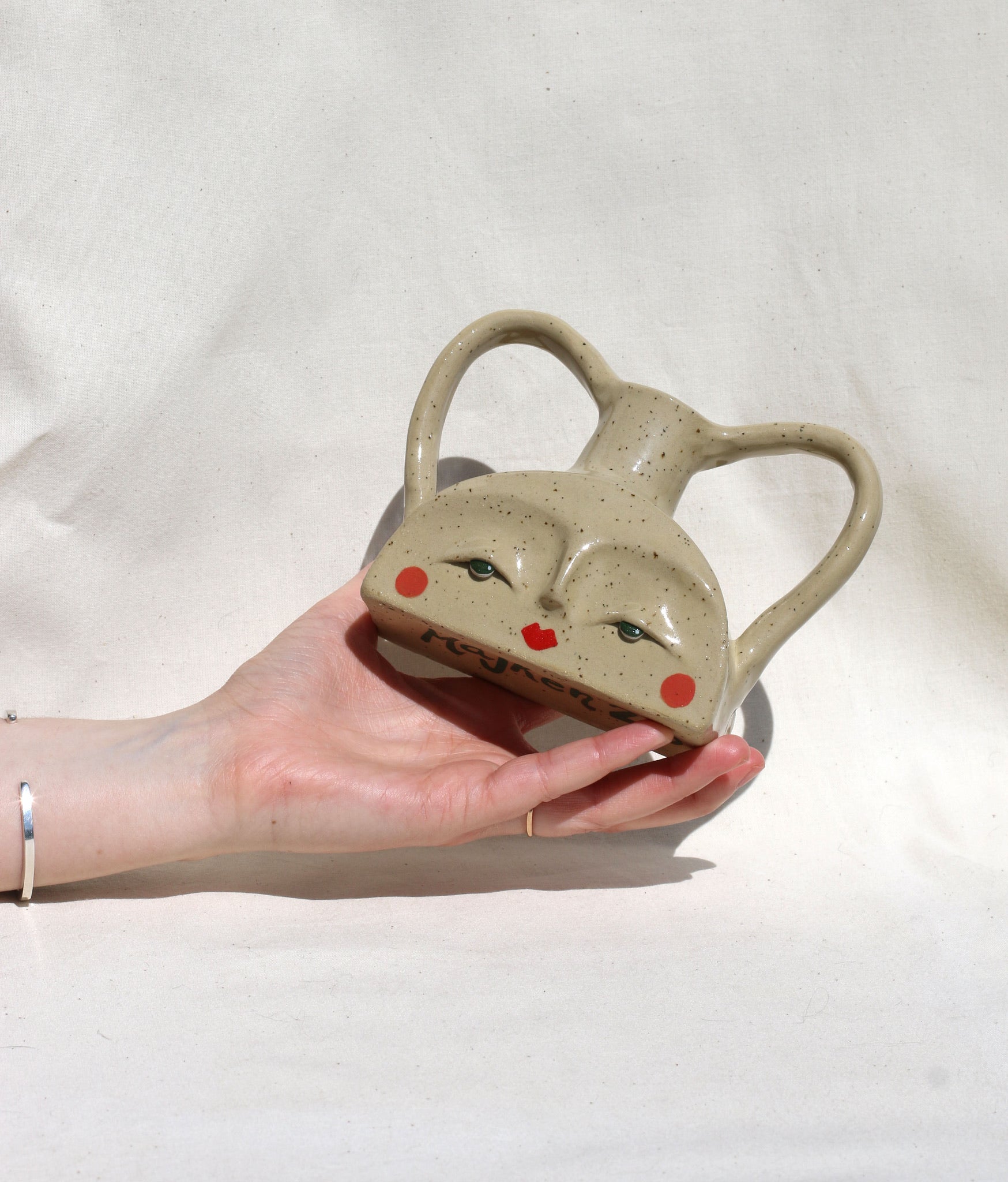 Majken Hendriks, Sweden