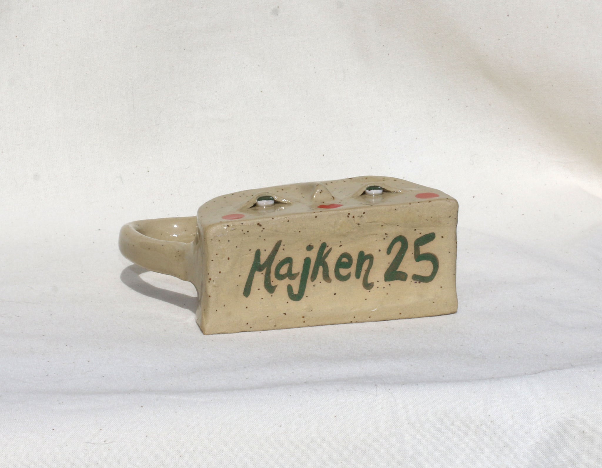 Majken Hendriks, Sweden